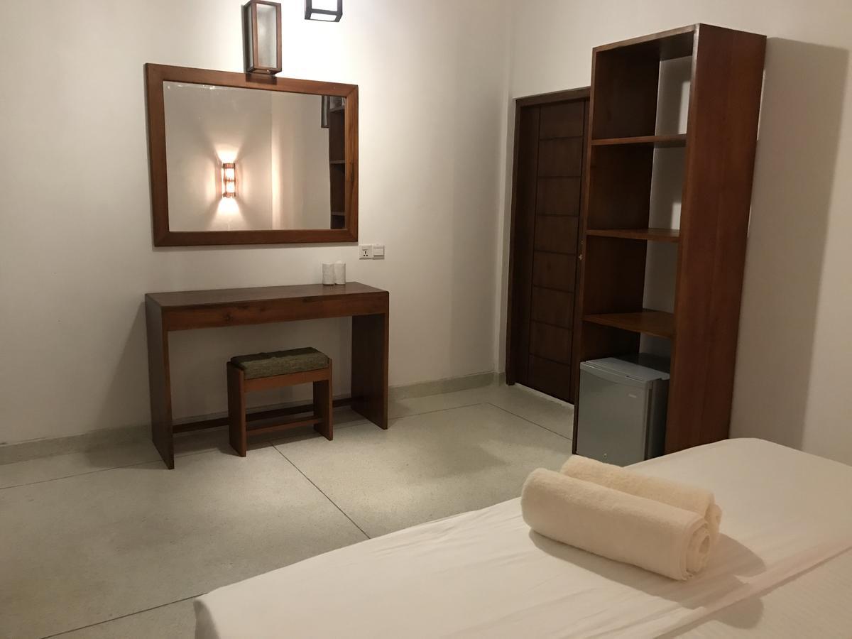 Hotel Bienvenido Madiha Polhena Zewnętrze zdjęcie